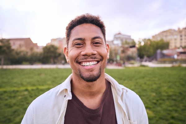 Why Dental Veneers Are One Of The Most Popular Cosmetic Dental Services